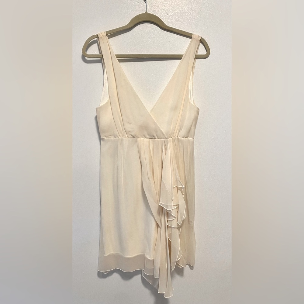 Alice + Olivia short chiffon cream colored dress, size S/P